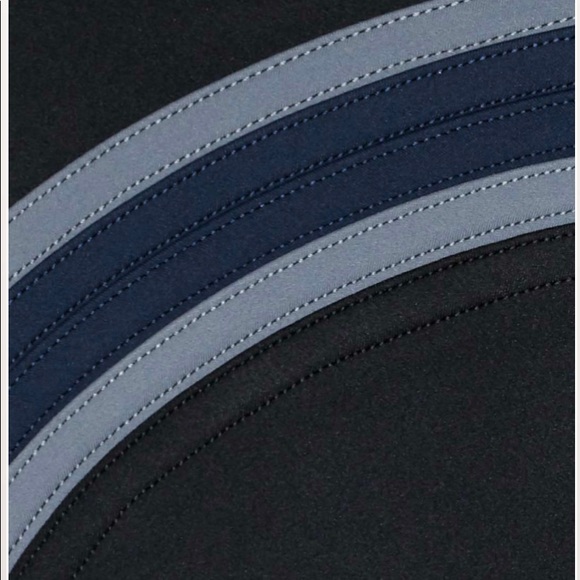 Lululemon Run Crew Tight Black / True Navy / Steam Blue size 4 with 24” inseam - Picture 2 of 12